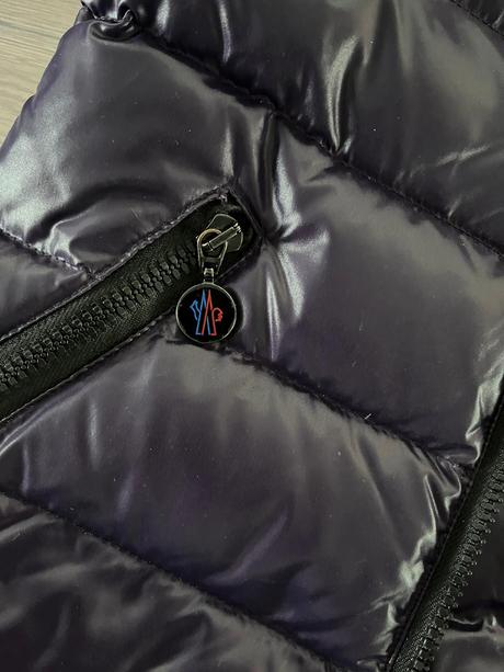 Krásný kabát moncler, xs