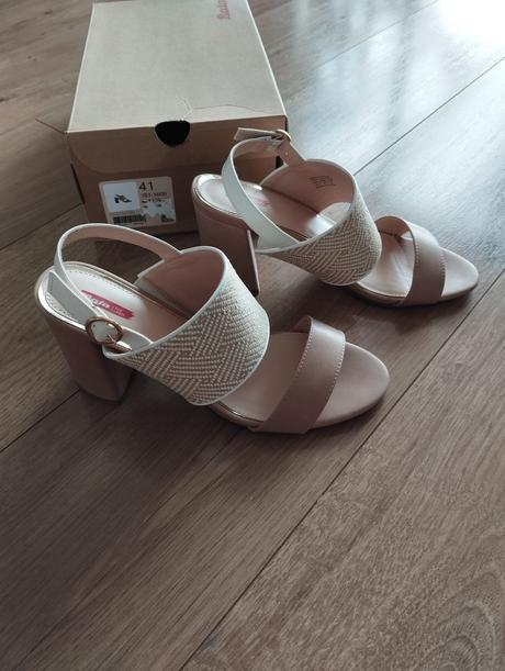 Krásne sandále, baťa,41