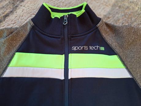 Mikina zateplená v.152, 152