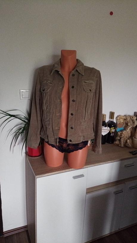 Menčestrová bunda v.l, l