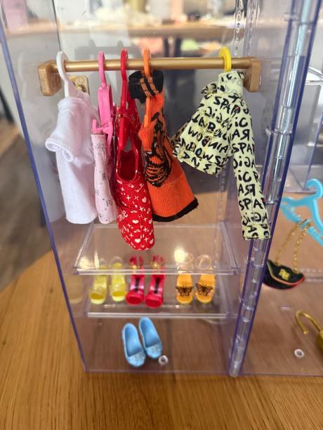 Rainbow high šatník s bábikami, 