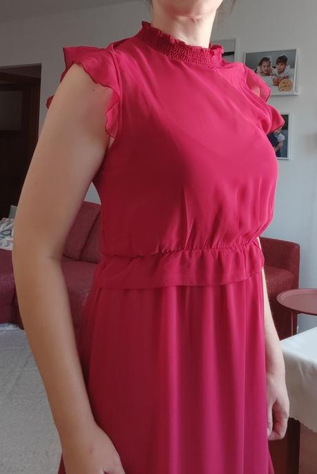 Bordové spoločenské šaty v.m-l, l