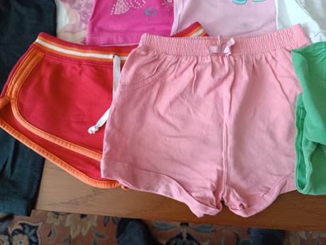 Balík oblečenia, 104–116