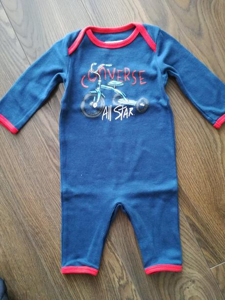 Body s motorkou, converse,74