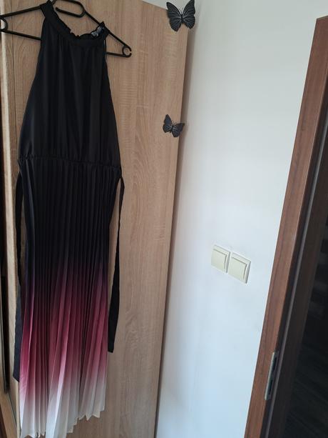 Spoločenske šatt, l