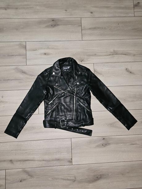 Kozenkova bunda v.152, reserved,152