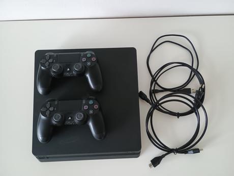 Ps4 slim 1tb, 