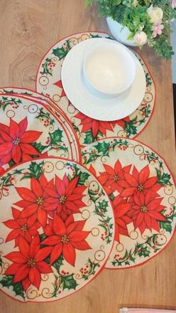 Prestieranie pod taniere, 