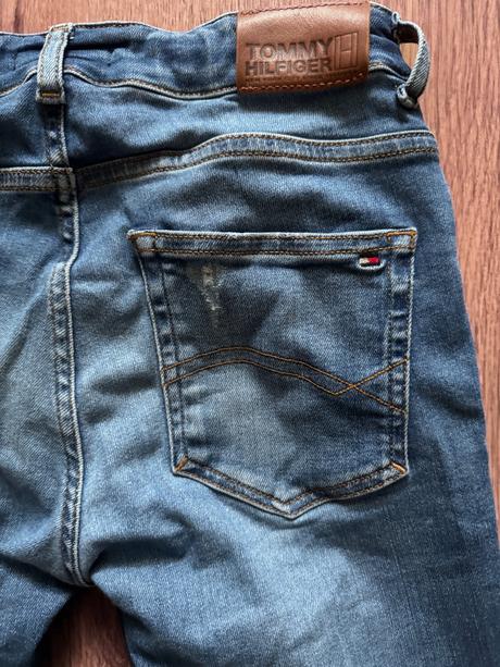 Chlapcenske rifle t.hilfiger, velkost 164, tommy hilfiger,164