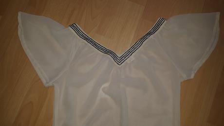 Jemná blúzka s korálikmi, camaieu,38