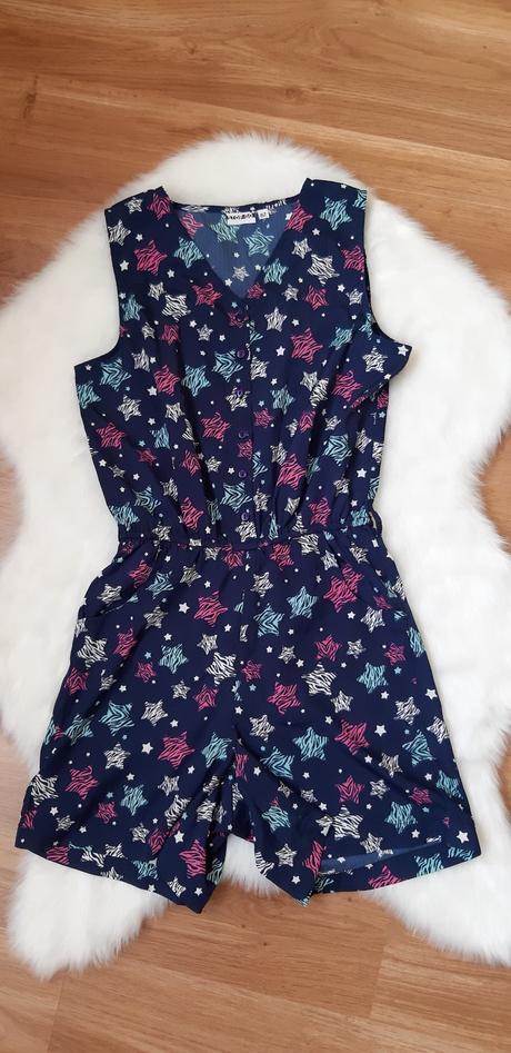 Krásny dievčenský overal, 152