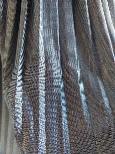 Sukna skladana, reserved,122