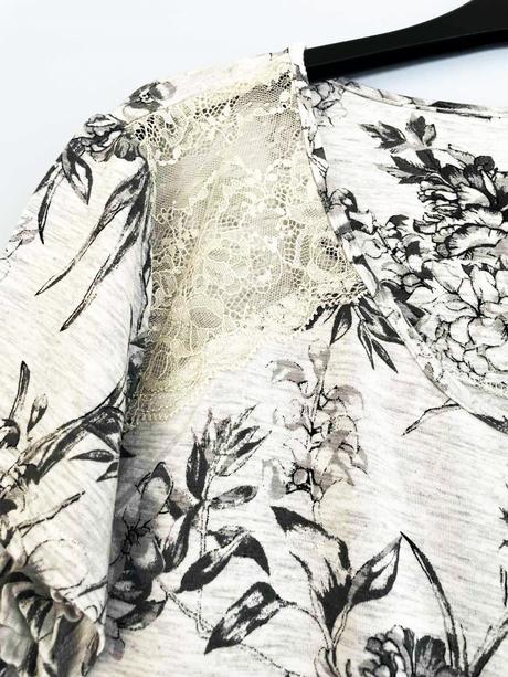 Kvetované triko s krajkou, l