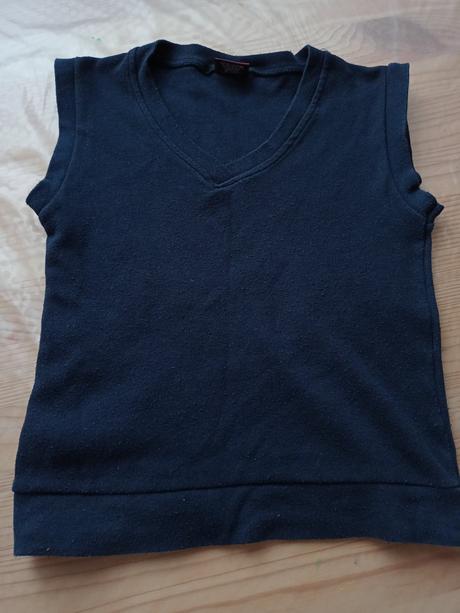 Školská vesta, 128