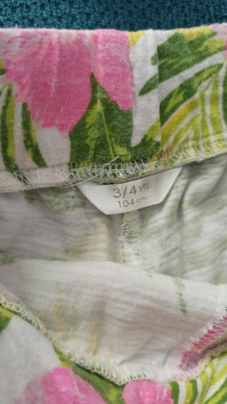 2xkratke nohavice, kiki&koko,104