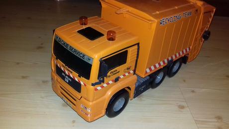 Smetiarske auto zn.dickie, 
