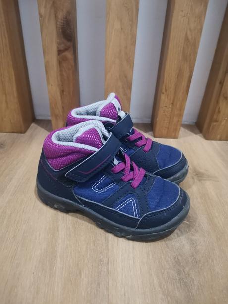 Zimne topanky / turisticke 25, quechua,25