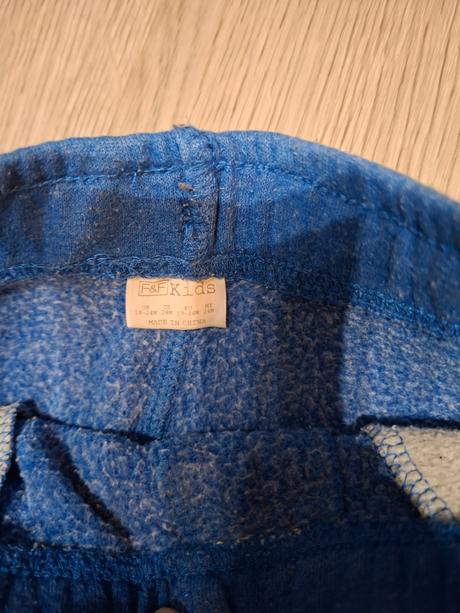 Tepláky 4 ks pre chlapca, 92