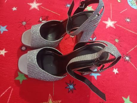 Slávnostné sandálky, 38