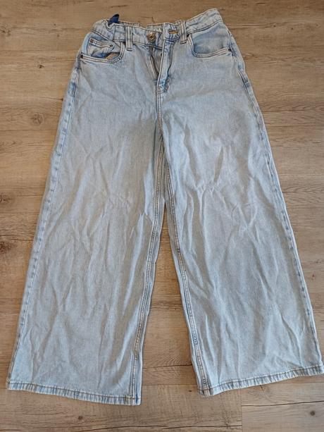 Široké rifle, c&a,134