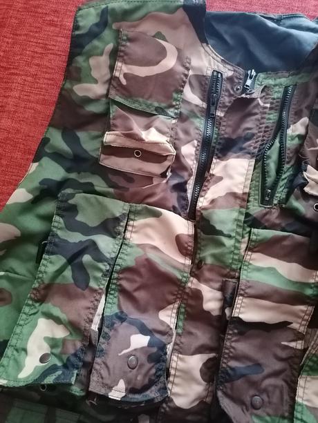 Maskáčova vesta xl, xl