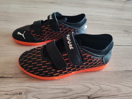 Detské futbalové halovky puma future s upínaním na, puma,33