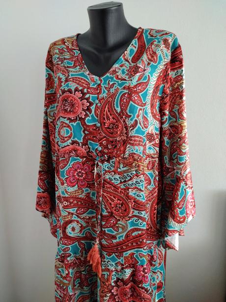 Boho maxi šaty s paisley vzorom, 48