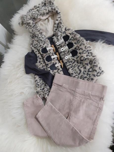 Hunata vesticka, young dimension,80