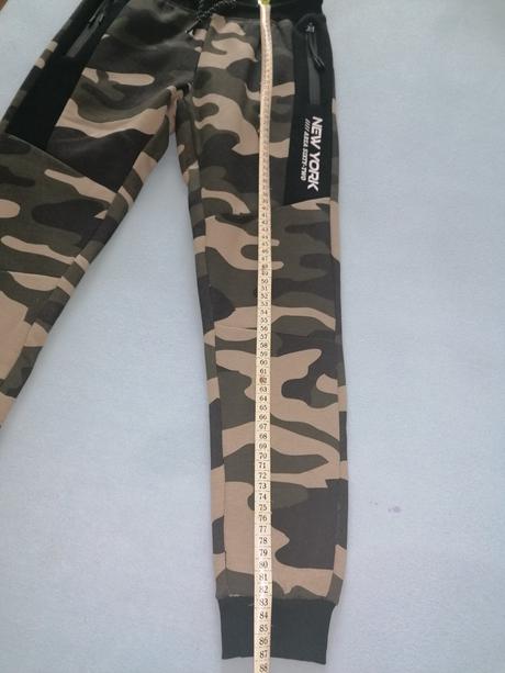 Tepláky 134/140, 140