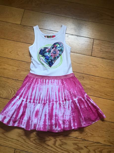 Saty desigual, desigual,134