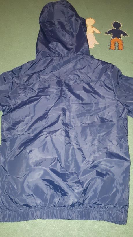 Šušťáková vetrovka, 146