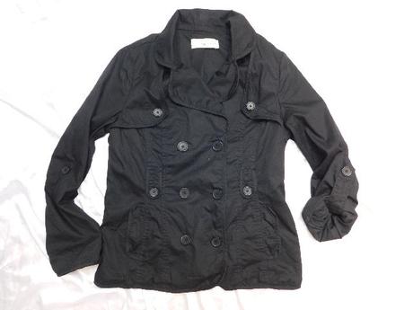 Luxusny damsky trenčovy plašt s roll-up rukavom, 40