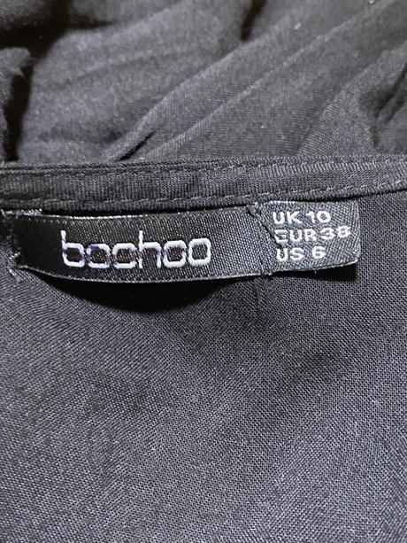 Boohoo - šaty, 38
