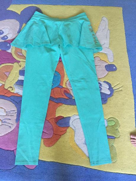 Legíny so sukňou, s