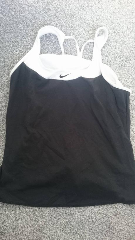Nike tielka 9druhov/kupa po kuse, nike,m