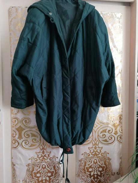 Prešívaný oversize tehotenský plášť,