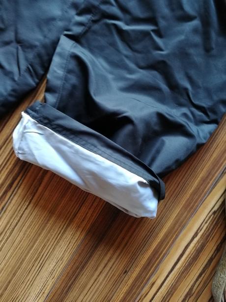 Sustaky nike, l