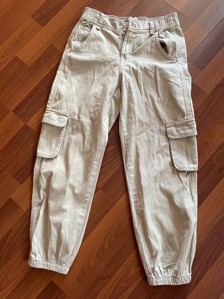 Nohavice, bershka,158