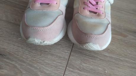 Tenisky, reserved,32