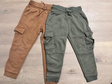 Zateplene teplaky, primark,116