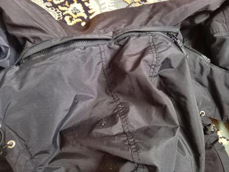 Zimna bunda znackova loop,