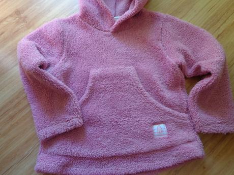 Mikiny, svetríky, c&a,110