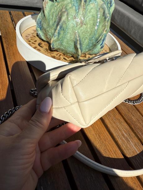 Kabelka pinko, pinko