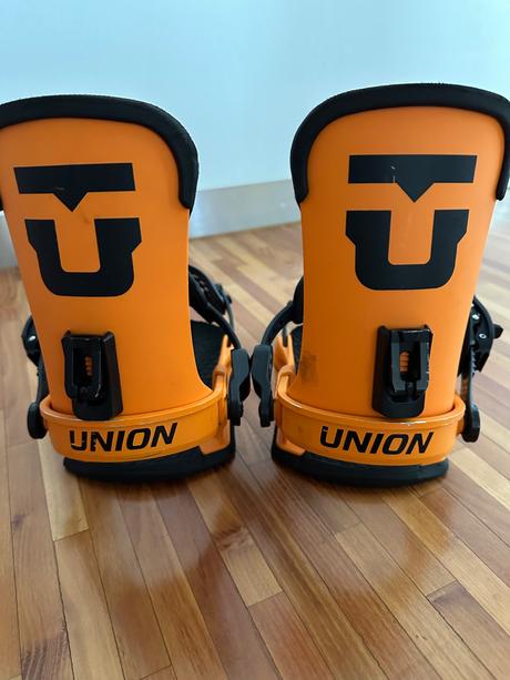 Viazanie na snowboard union cadet pro, 160+ cm