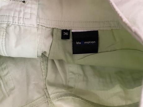 Sortky s vysokym pasom, 36