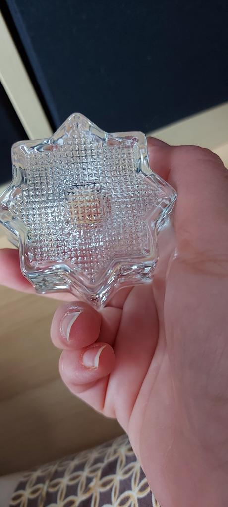 Sklenený svietnik hviezda, 