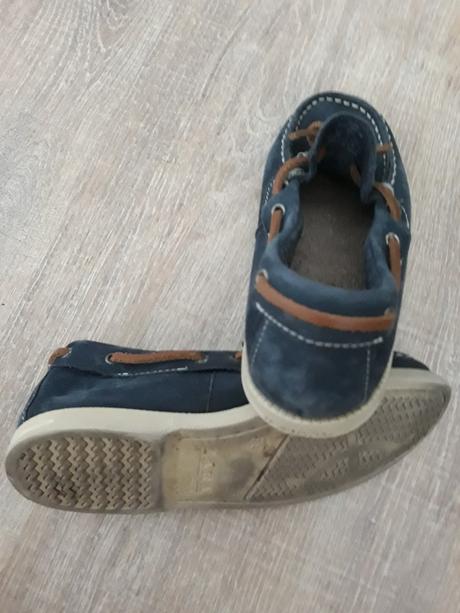 Mokasiny, 29