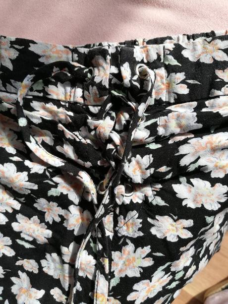 Dievčenské šortky, new look,36