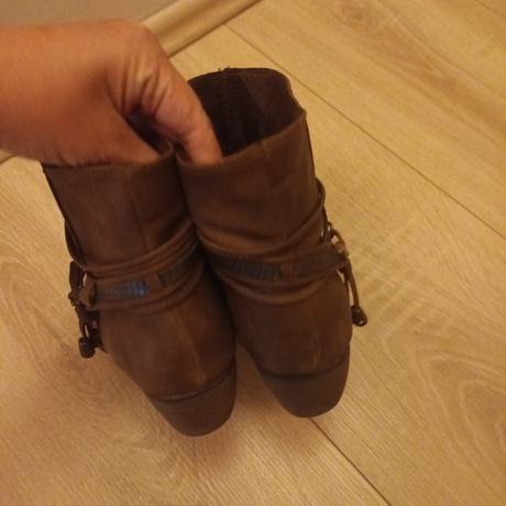 Zateplene cizmy, humanic,38