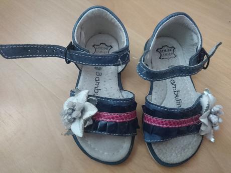 Sandalky, bambulini,22